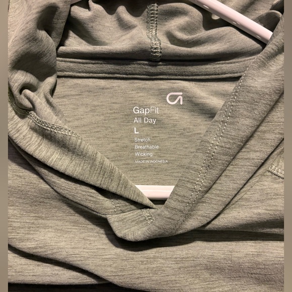 Gap hoodie - Picture 2 of 4